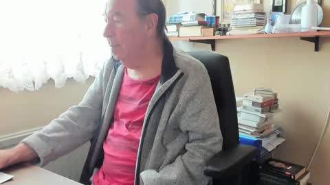 Snapshot of cammee chatting on 02.03.25 Cammee online show from 02.03.25