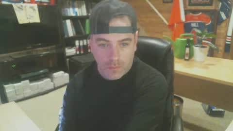 Snapshot of canadianboi6969 chatting on 12.29.24 CanadianBacon6969 online show from 12.29.24