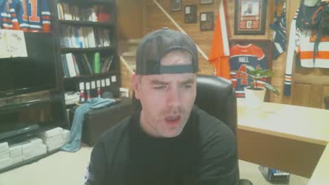 Snapshot of canadianboi6969 chatting on 12.30.24 CanadianBacon6969 online show from 12.30.24
