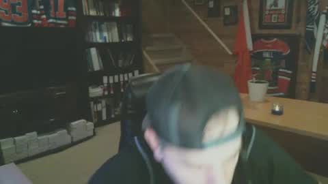 Snapshot of canadianboi6969 chatting on 01.25.25 CanadianBacon6969 online show from 01.25.25