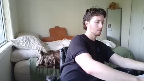 Devon online show from 02.13.25