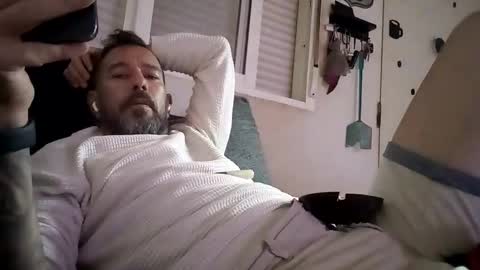 Snapshot of canary_braun chatting on 02.06.26 canary_braun online show from 02.06.26