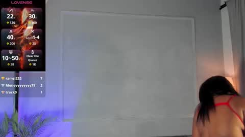 Snapshot of candaceowens chatting on 09.15.25 candaceowens online show from 09.15.25