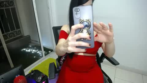 Snapshot of candacesxhot chatting on 02.06.25 cumorsmooke online show from 02.06.25