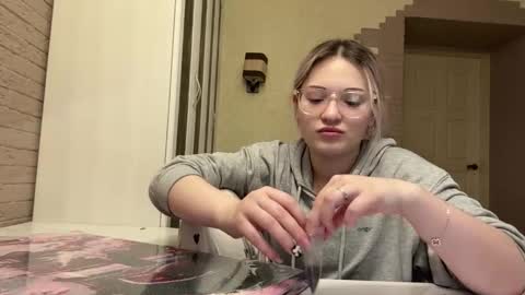 Snapshot of candelariahile chatting on 02.16.26 candelariahile online show from 02.16.26