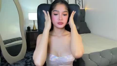 candiceferragamo online show from 09.10.25