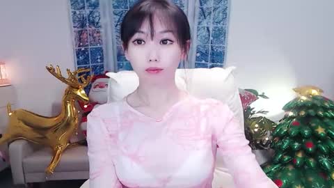 Snapshot of candy8998 chatting on 12.17.24 candy8998 online show from 12.17.24