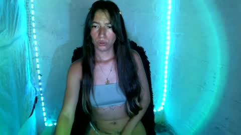 Snapshot of candy__candy__ chatting on 07.20.26 elizabeth online show from 07.20.26
