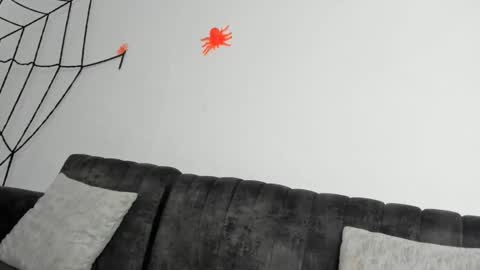 Dayan Camila online show from 10.18.25