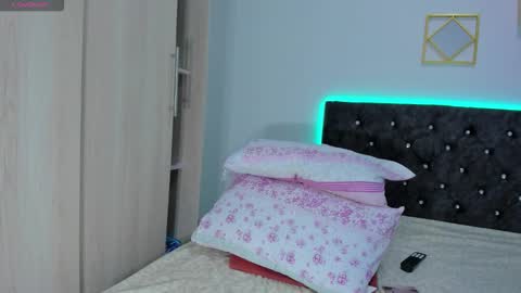 candy_deluxe777 online show from 01.06.26