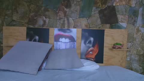 Jolie online show from 09.25.25