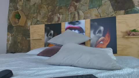 Jolie online show from 10.14.25