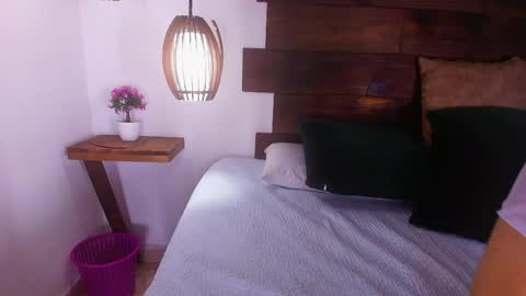 Jolie online show from 04.17.26