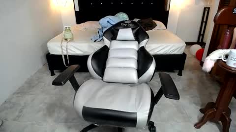 candy online show from 02.16.25