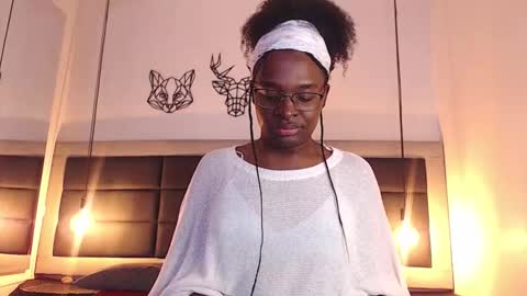 CANDY LOVE  DANNA online show from 12.15.25