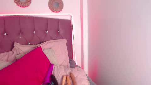 Candy online show from 09.30.25