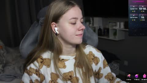 Snapshot of candy_meggie chatting on 01.20.25 Megan online show from 01.20.25