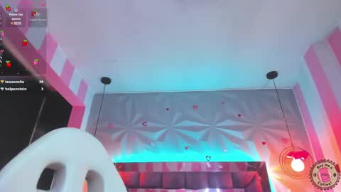 Snapshot of candy_morgan412 chatting on 02.08.25 Ania online show from 02.08.25