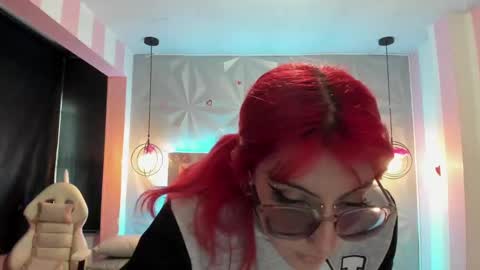 Snapshot of candy_morgan412 chatting on 02.11.25 Ania online show from 02.11.25