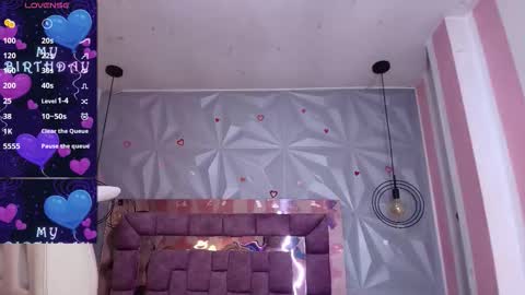 Snapshot of candy_morgan412 chatting on 10.11.25 Ania online show from 10.11.25