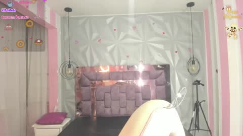 Snapshot of candy_morgan412 chatting on 11.13.25 Ania online show from 11.13.25