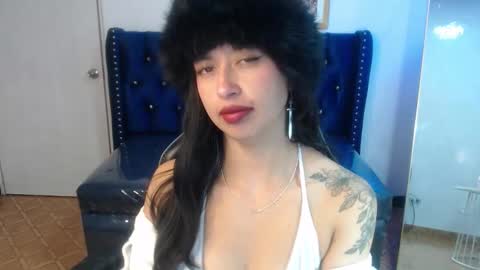 Snapshot of candy_rose_v chatting on 02.12.26 Hi Stream 800am to 200pm online show from 02.12.26