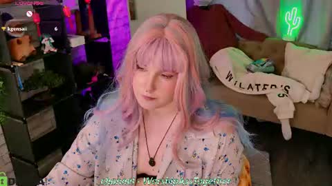 Snapshot of candy_yeahh chatting on 06.22.26 Mary online show from 06.22.26