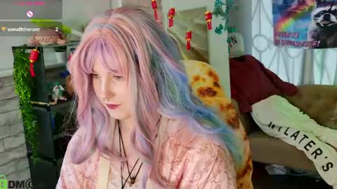 Snapshot of candy_yeahh chatting on 07.03.26 Mary online show from 07.03.26