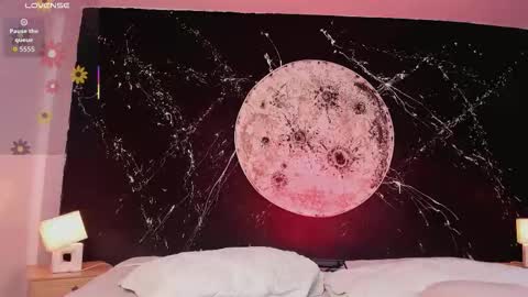  and MarilynHot online show from 09.21.25