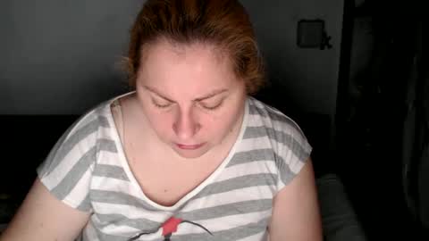 Laura online show from 02.02.25