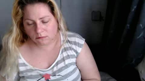 Laura online show from 03.05.25