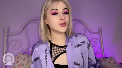 You can call me HH online show from 10.11.25