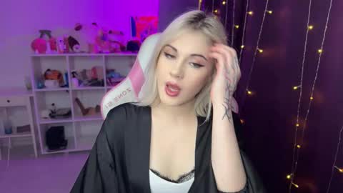 You can call me HH online show from 11.06.25