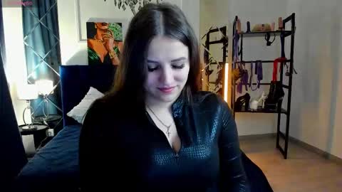 Sofia online show from 11.05.25