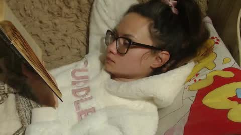 say meow and send tip  online show from 01.16.25