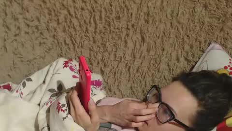 say meow and send tip  online show from 02.19.25