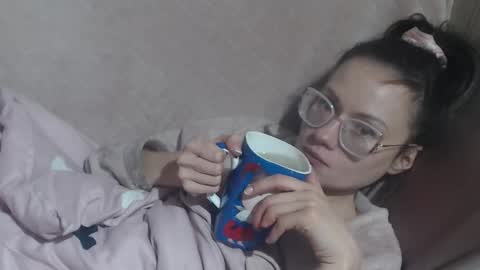 Snapshot of candylady136 chatting on 03.04.26 say meow and send tip online show from 03.04.26