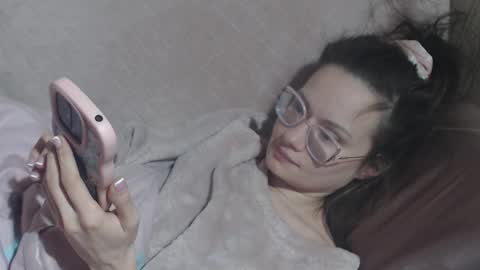 Snapshot of candylady136 chatting on 03.10.26 say meow and send tip online show from 03.10.26