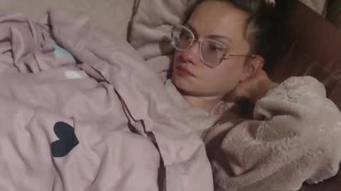 Snapshot of candylady136 chatting on 04.14.26 say meow and send tip online show from 04.14.26