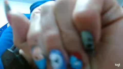 Snapshot of candymilfff chatting on 10.17.25 candymilfff online show from 10.17.25