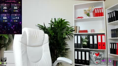 Candy  My pleasure its in  your hands online show from 01.20.25