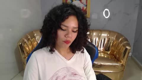 canela_s1 online show from 10.13.25