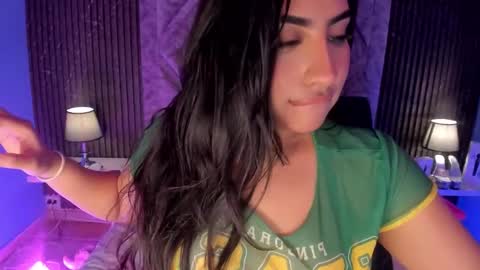 GABRIELA LOPEZ online show from 11.14.25