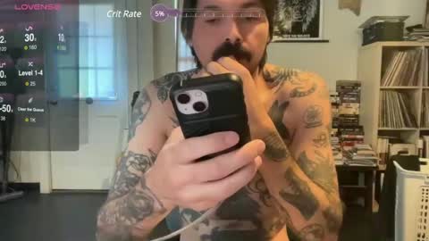 Snapshot of cantleavethehouse chatting on 12.02.24 cantleavethehouse online show from 12.02.24