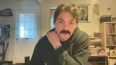 Snapshot of cantleavethehouse chatting on 01.01.25 cantleavethehouse online show from 01.01.25