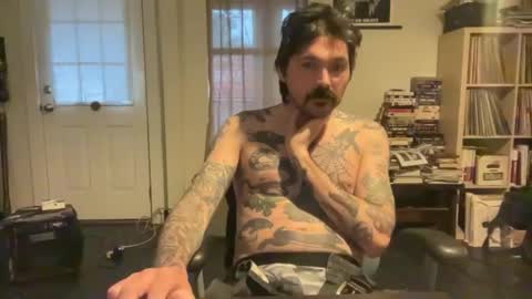 Snapshot of cantleavethehouse chatting on 01.13.25 cantleavethehouse online show from 01.13.25