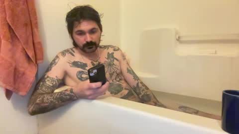 Snapshot of cantleavethehouse chatting on 01.22.25 cantleavethehouse online show from 01.22.25