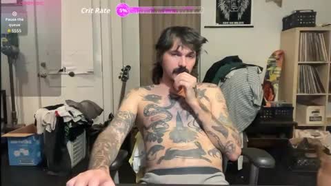 Snapshot of cantleavethehouse chatting on 10.03.25 cantleavethehouse online show from 10.03.25