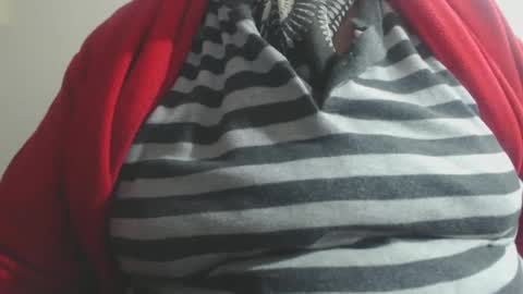 Snapshot of capitanfuturo44 chatting on 02.11.25 Cinzia ex regina online show from 02.11.25