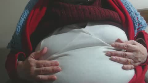 Snapshot of capitanfuturo44 chatting on 10.27.25 Cinzia ex regina online show from 10.27.25